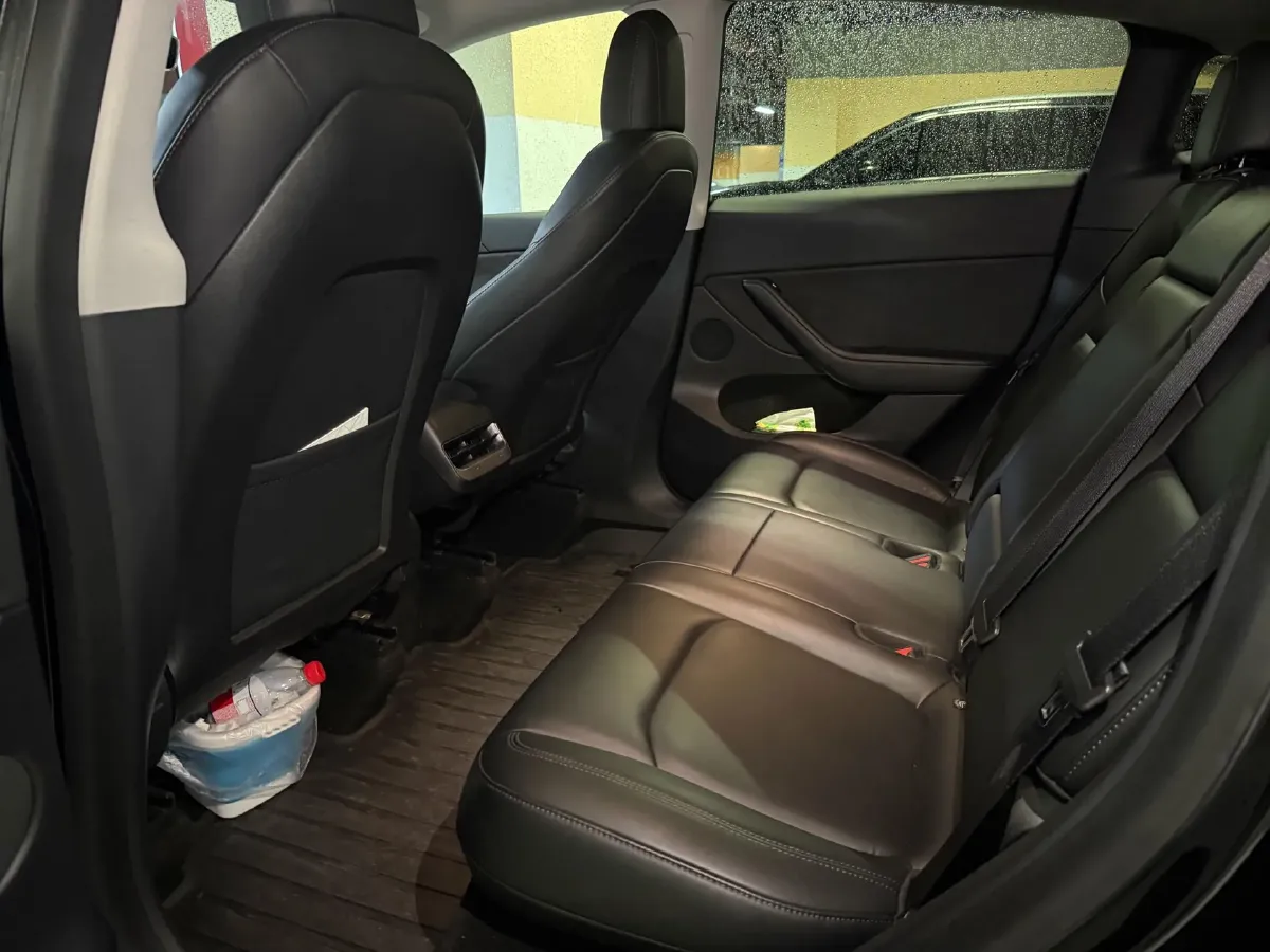 2022 Tesla Model Y BEV 60KWH,autocango,china used car exporter,china ev exporter,chinese used car exporter,chinese used ev exporter