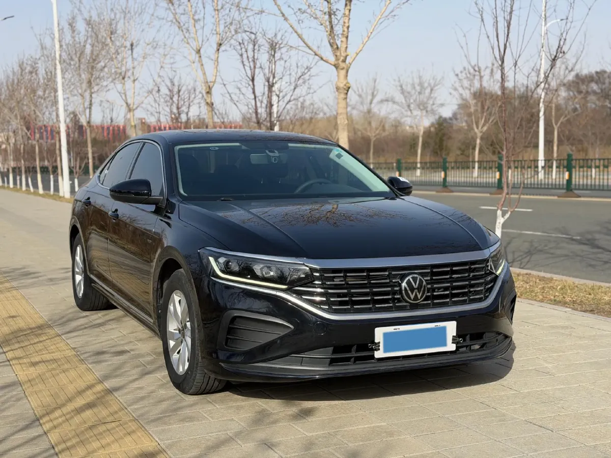 2023 Volkswagen Passat 1.4T 150HP L4 7DCT,autocango,china used car exporter,china ev exporter,chinese used car exporter,chinese used ev exporter
