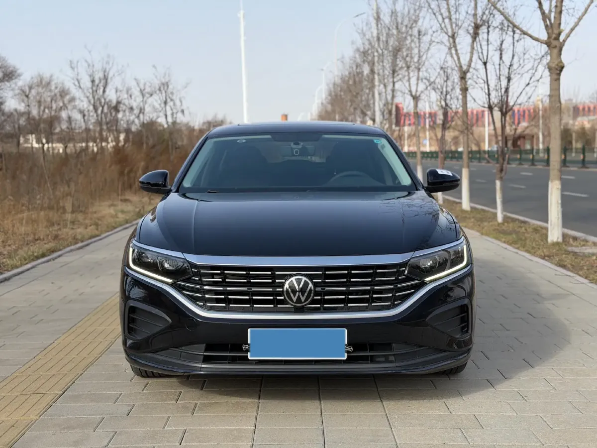 2023 Volkswagen Passat 1.4T 150HP L4 7DCT,autocango,china used car exporter,china ev exporter,chinese used car exporter,chinese used ev exporter