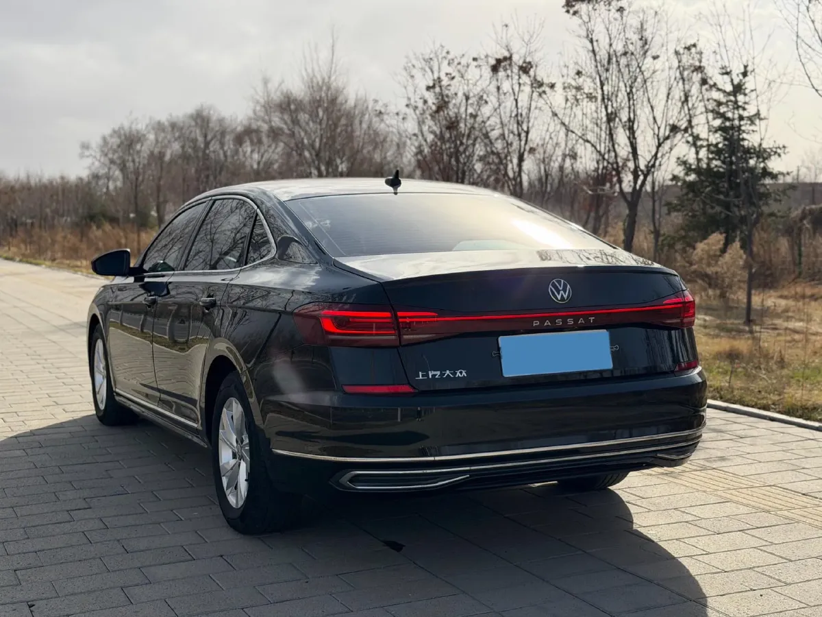 2023 Volkswagen Passat 1.4T 150HP L4 7DCT,autocango,china used car exporter,china ev exporter,chinese used car exporter,chinese used ev exporter