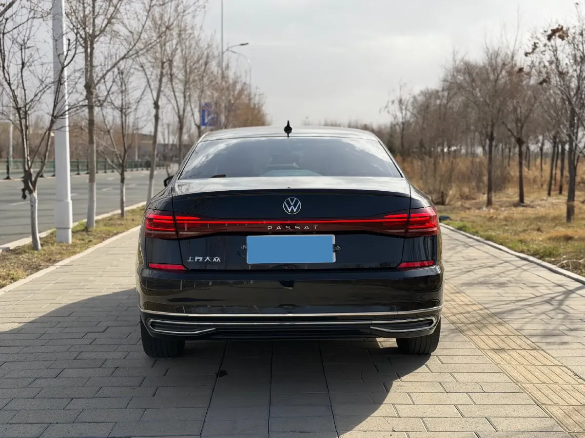 2023 Volkswagen Passat 1.4T 150HP L4 7DCT,autocango,china used car exporter,china ev exporter,chinese used car exporter,chinese used ev exporter
