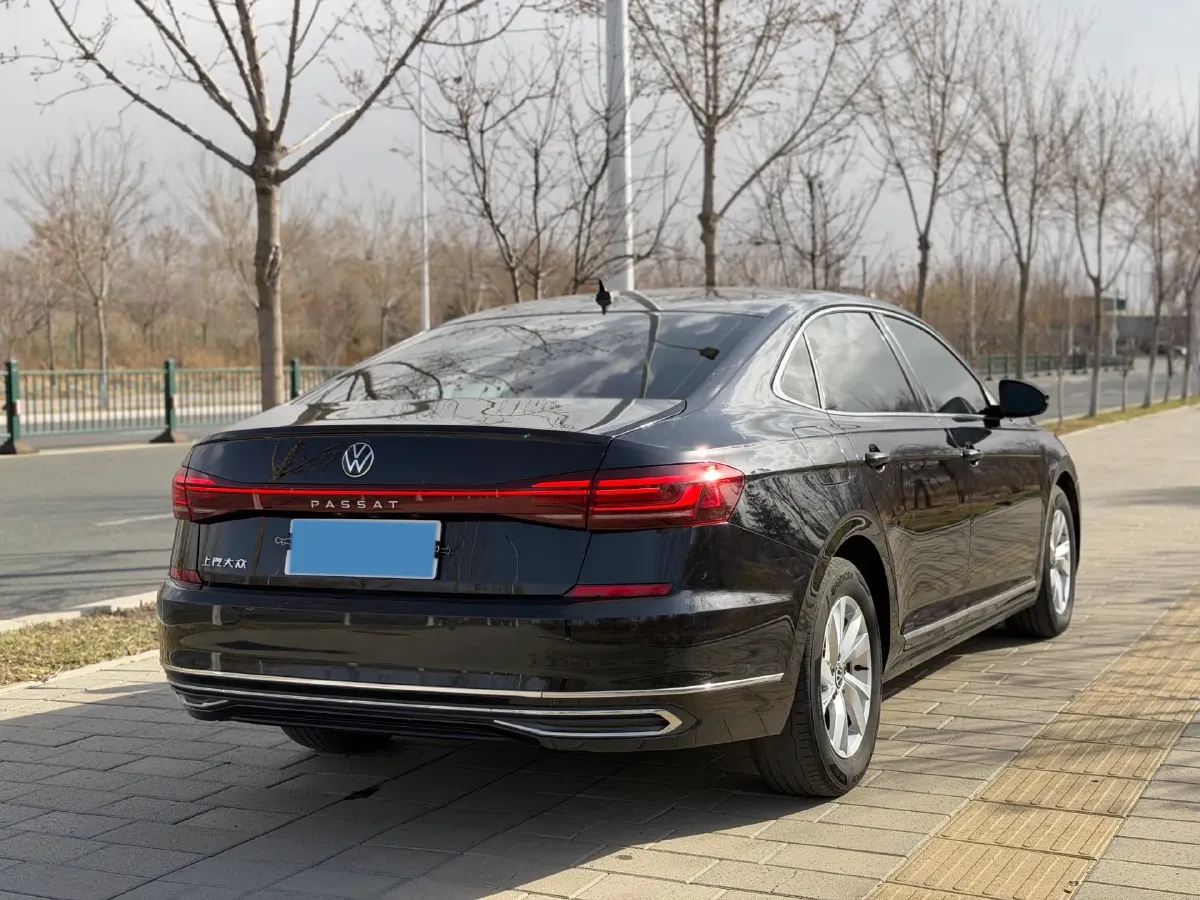 2023 Volkswagen Passat 1.4T 150HP L4 7DCT,autocango,china used car exporter,china ev exporter,chinese used car exporter,chinese used ev exporter