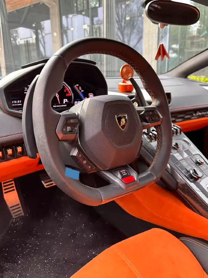 2016 Lamborghini Huracán 5.2L 600HP V10 7DCT,autocango,china used car exporter,china ev exporter,chinese used car exporter,chinese used ev exporter