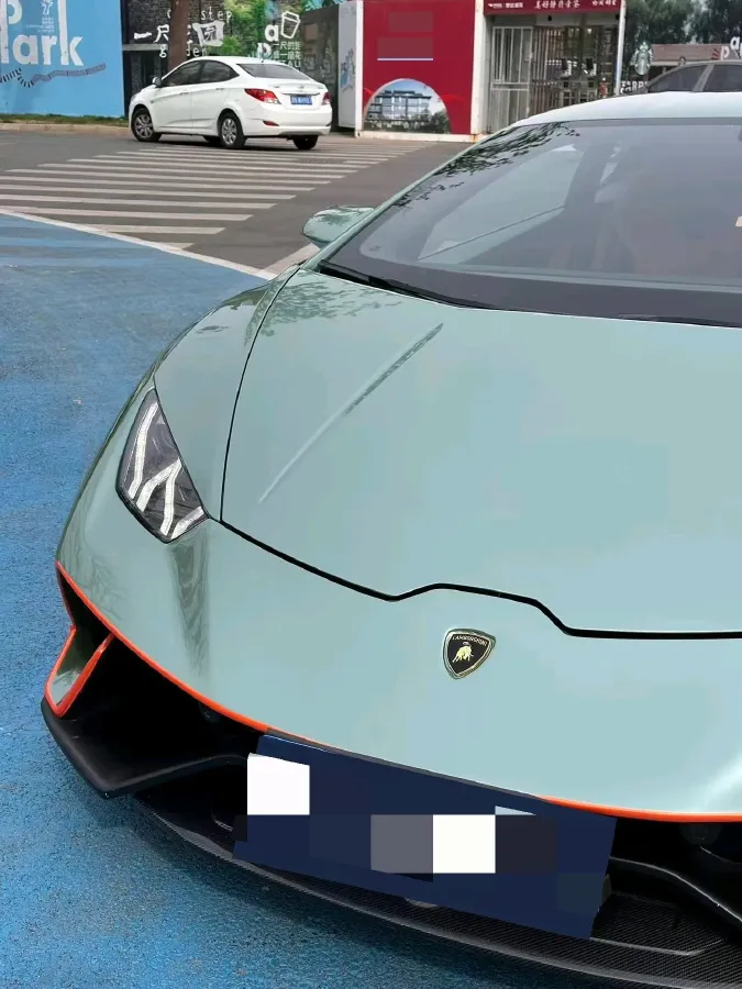 2016 Lamborghini Huracán 5.2L 600HP V10 7DCT,autocango,china used car exporter,china ev exporter,chinese used car exporter,chinese used ev exporter