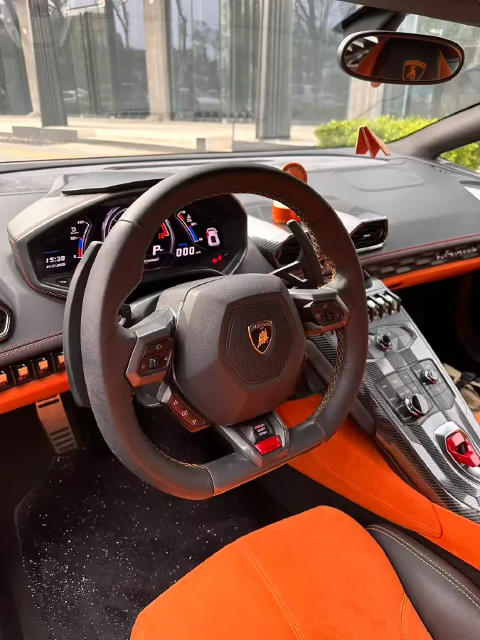 2016 Lamborghini Huracán 5.2L 600HP V10 7DCT,autocango,china used car exporter,china ev exporter,chinese used car exporter,chinese used ev exporter