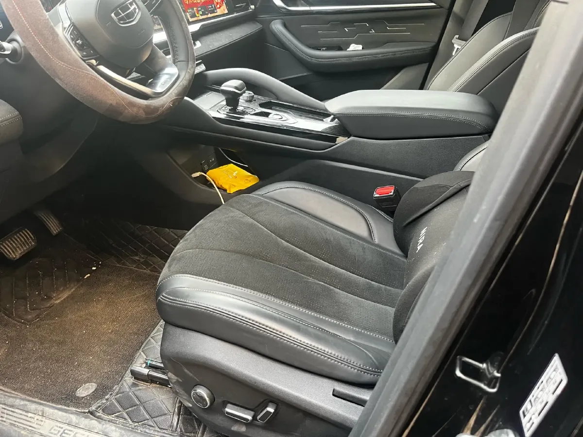 2024 Geely Monjaro 2.0T 238HP L4 8AT,autocango,china used car exporter,china ev exporter,chinese used car exporter,chinese used ev exporter