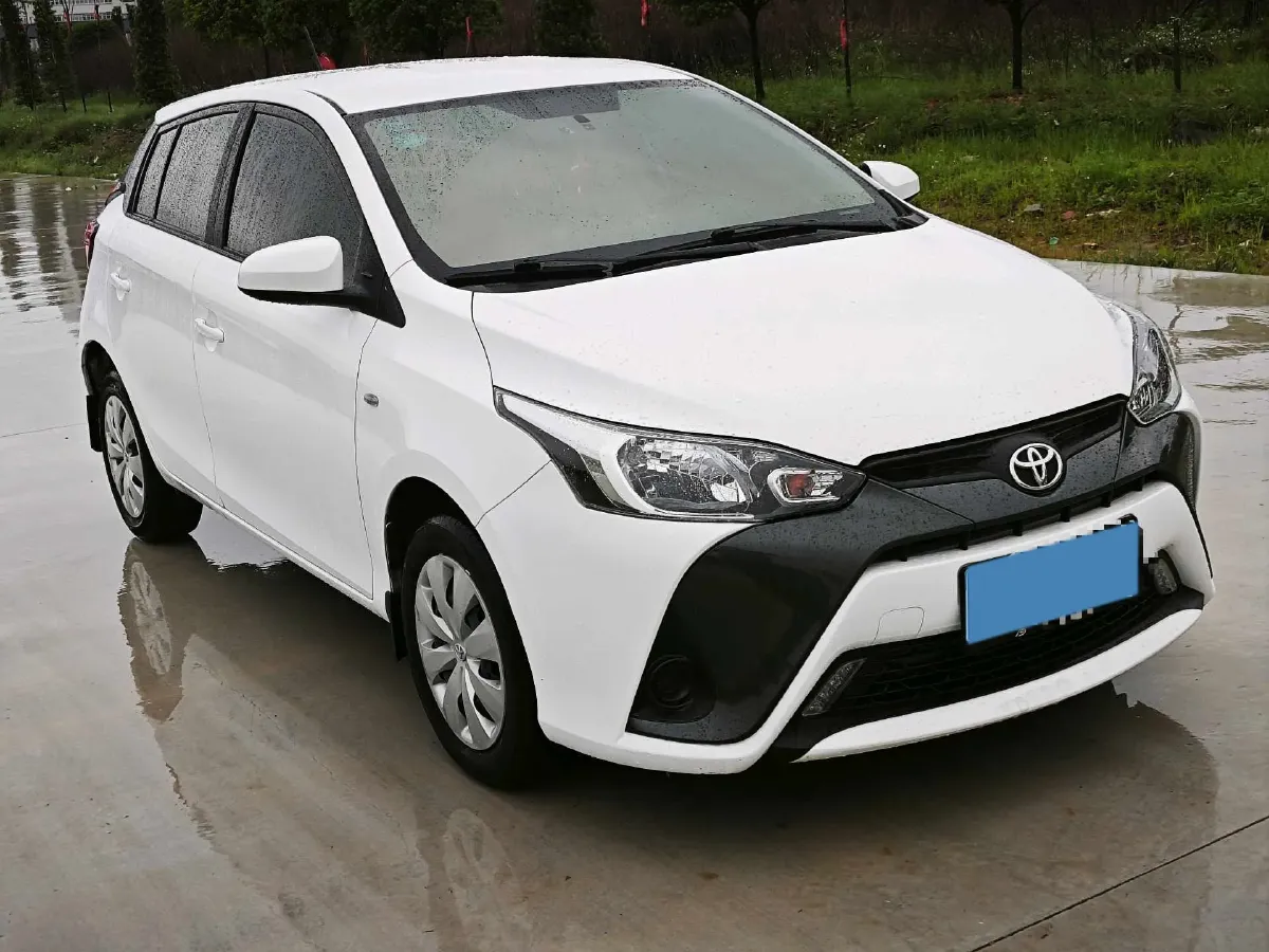 2017 Toyota Yaris L 1.5L 107HP L4 CVT,autocango,china used car exporter,china ev exporter,chinese used car exporter,chinese used ev exporter