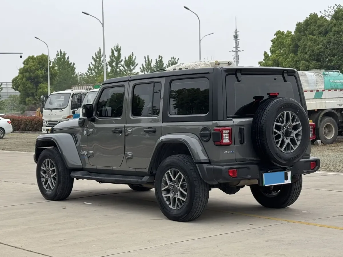 2021 Jeep Wrangler 2.0T 266HP L4 8AT PHEV 17KWH,autocango,china used car exporter,china ev exporter,chinese used car exporter,chinese used ev exporter