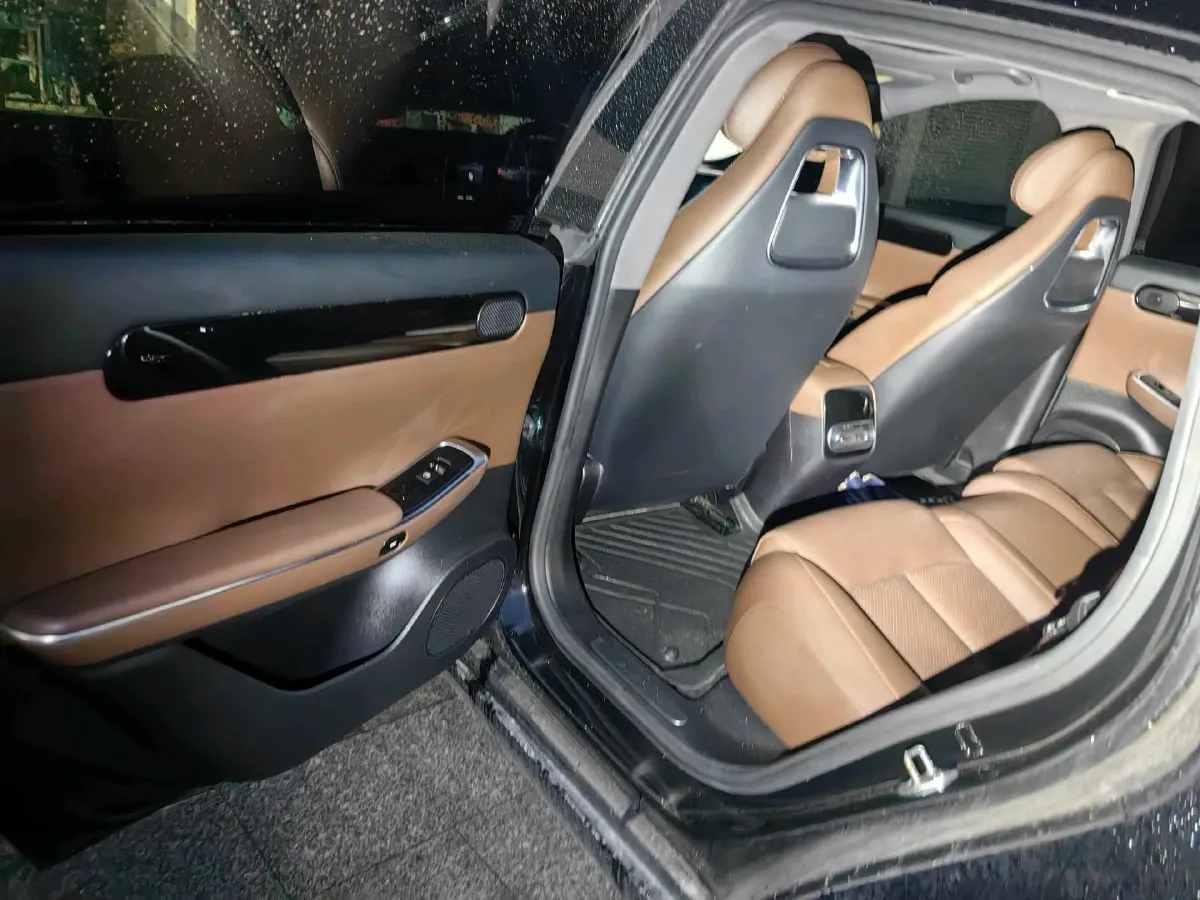 2022 Leapmotor C01 BEV 78.54KWH,autocango,china used car exporter,china ev exporter,chinese used car exporter,chinese used ev exporter