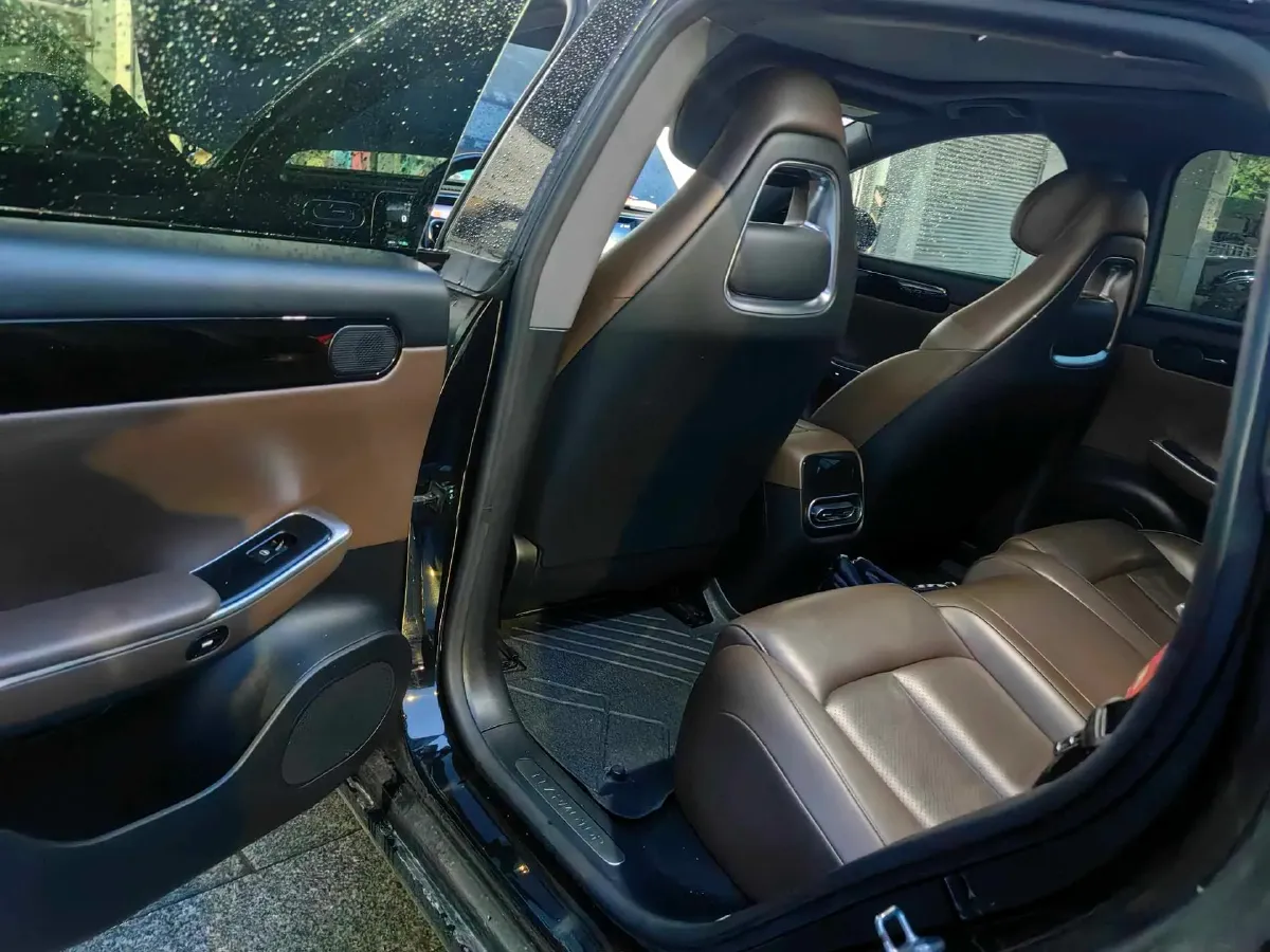 2022 Leapmotor C01 BEV 78.54KWH,autocango,china used car exporter,china ev exporter,chinese used car exporter,chinese used ev exporter