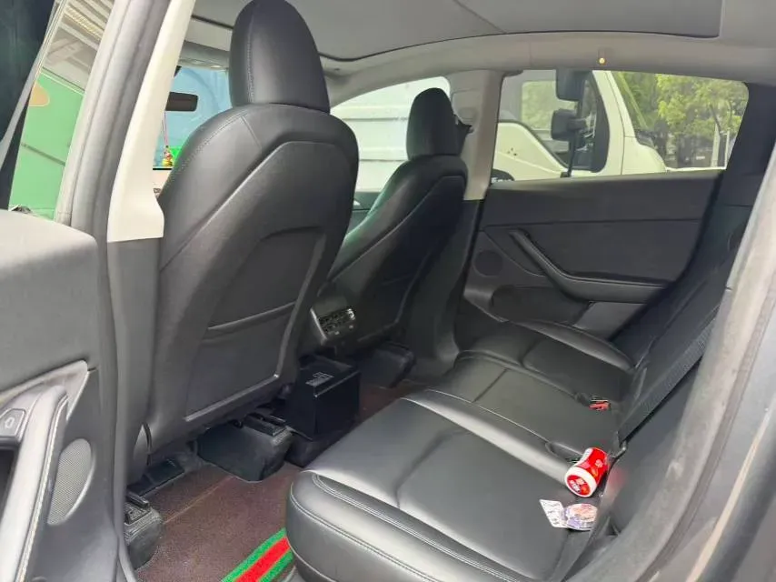 2022 Tesla Model Y BEV 60KWH,autocango,china used car exporter,china ev exporter,chinese used car exporter,chinese used ev exporter