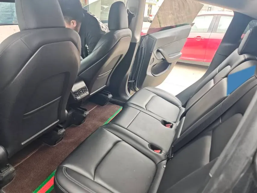 2022 Tesla Model Y BEV 60KWH,autocango,china used car exporter,china ev exporter,chinese used car exporter,chinese used ev exporter