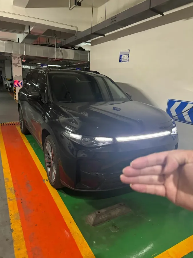 2024 Leapmotor C10 1.5L 95HP L4 REEV 28.4KWH,autocango,china used car exporter,china ev exporter,chinese used car exporter,chinese used ev exporter