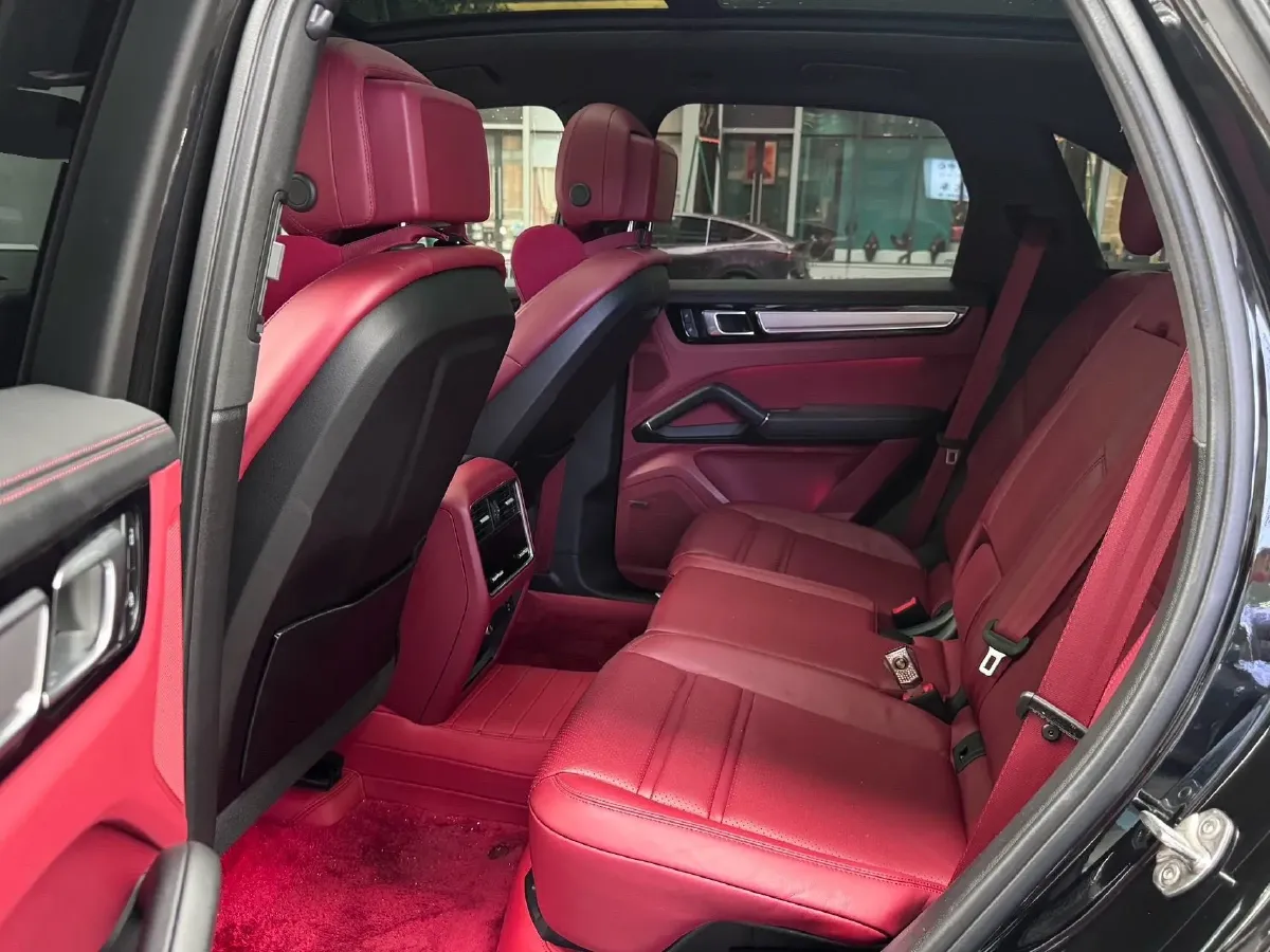 2023 Porsche Cayenne 2.9T 440HP V6 8AT,autocango,china used car exporter,china ev exporter,chinese used car exporter,chinese used ev exporter