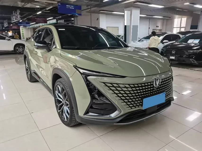 2022 ChangAn UNI-T 1.5T 188HP L4 7DCT,autocango,china used car exporter,china ev exporter,chinese used car exporter,chinese used ev exporter