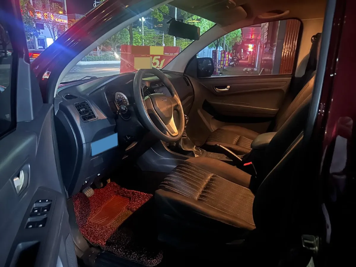 2018 Isuzu RE-MAX Jim 2.8T 116HP L4 5MT,autocango,china used car exporter,china ev exporter,chinese used car exporter,chinese used ev exporter