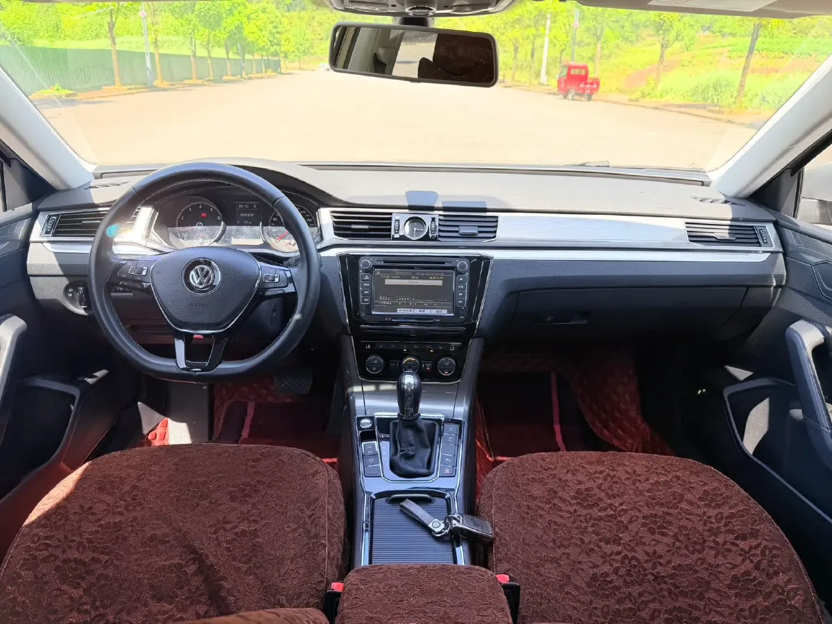 2017 Volkswagen Passat 1.8T 180HP L4 7DCT,autocango,china used car exporter,china ev exporter,chinese used car exporter,chinese used ev exporter