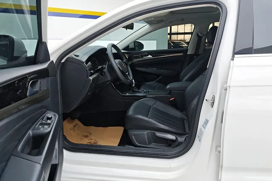 2020 Volkswagen Passat 1.4T 150HP L4 7DCT,autocango,china used car exporter,china ev exporter,chinese used car exporter,chinese used ev exporter