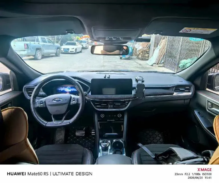 2020 Ford Escape 2.0T 248HP L4 8AT,autocango,china used car exporter,china ev exporter,chinese used car exporter,chinese used ev exporter