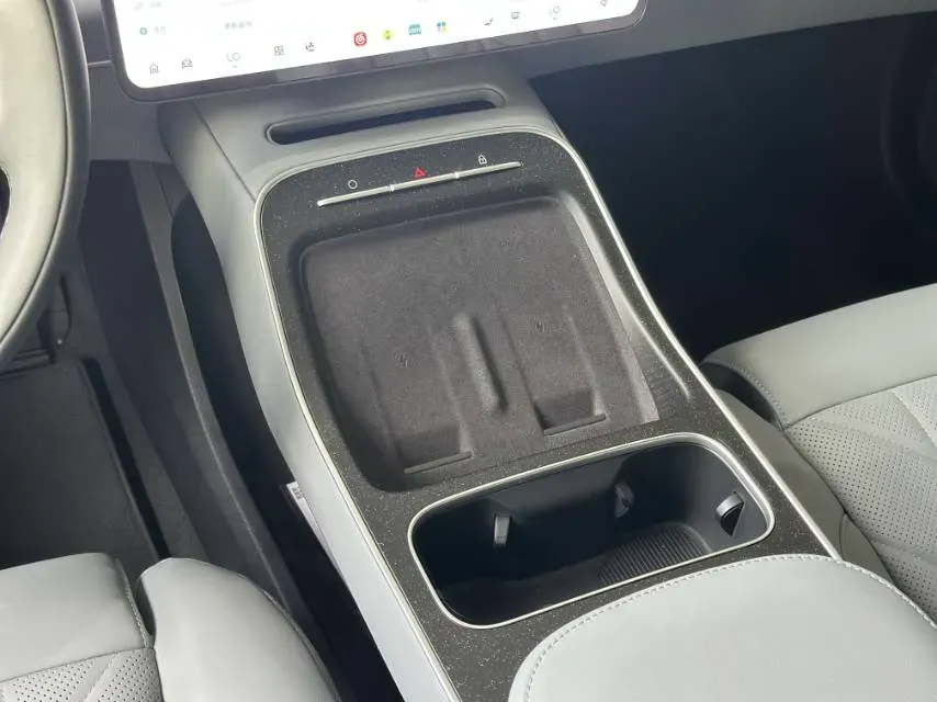 2026 BMW 3 Series 2.0T 245HP L4 8AT,autocango,china used car exporter,china ev exporter,chinese used car exporter,chinese used ev exporter