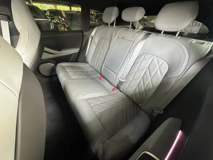 2026 BMW 3 Series 2.0T 245HP L4 8AT,autocango,china used car exporter,china ev exporter,chinese used car exporter,chinese used ev exporter