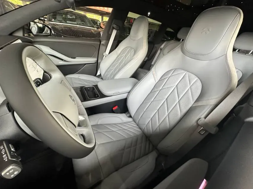 2026 BMW 3 Series 2.0T 245HP L4 8AT,autocango,china used car exporter,china ev exporter,chinese used car exporter,chinese used ev exporter