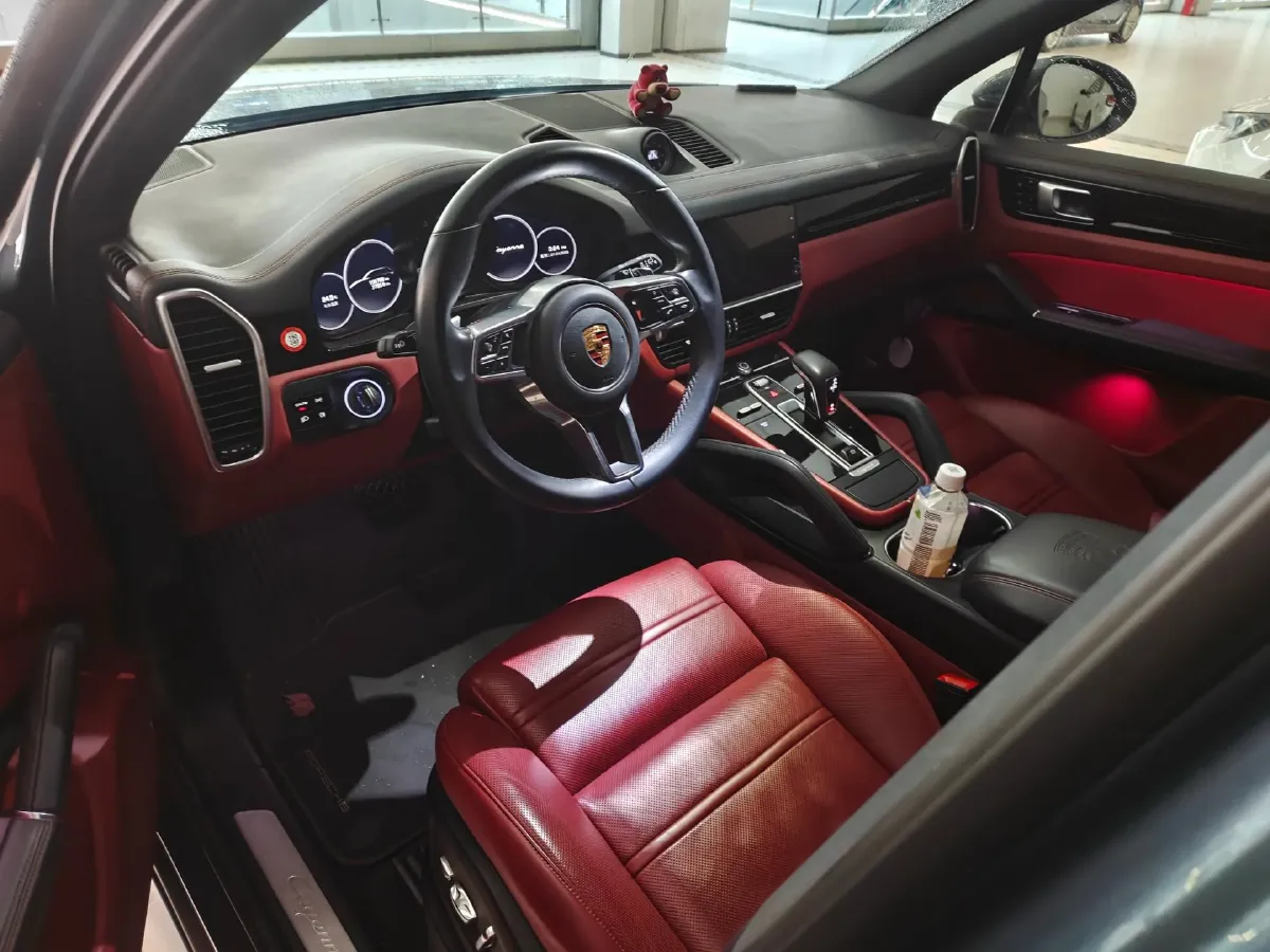 2018 Porsche Cayenne 3.0T 340HP V6 8AT,autocango,china used car exporter,china ev exporter,chinese used car exporter,chinese used ev exporter