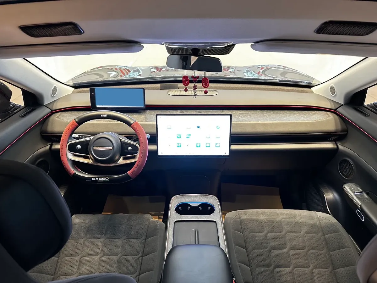 2024 Exceed Sterra ET REEV 156HP REEV 32KWH,autocango,china used car exporter,china ev exporter,chinese used car exporter,chinese used ev exporter