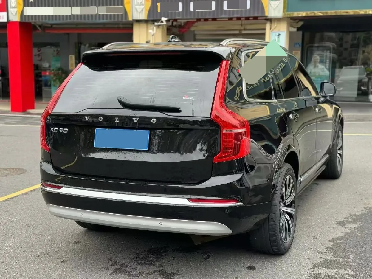 2022 Volvo XC90 2.0T 250HP L4 8AT,autocango,china used car exporter,china ev exporter,chinese used car exporter,chinese used ev exporter