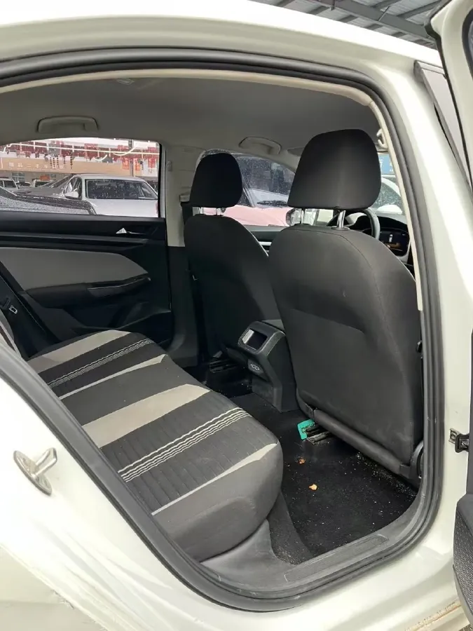 2024 Volkswagen Bora 1.2T 116HP L4 7DCT,autocango,china used car exporter,china ev exporter,chinese used car exporter,chinese used ev exporter