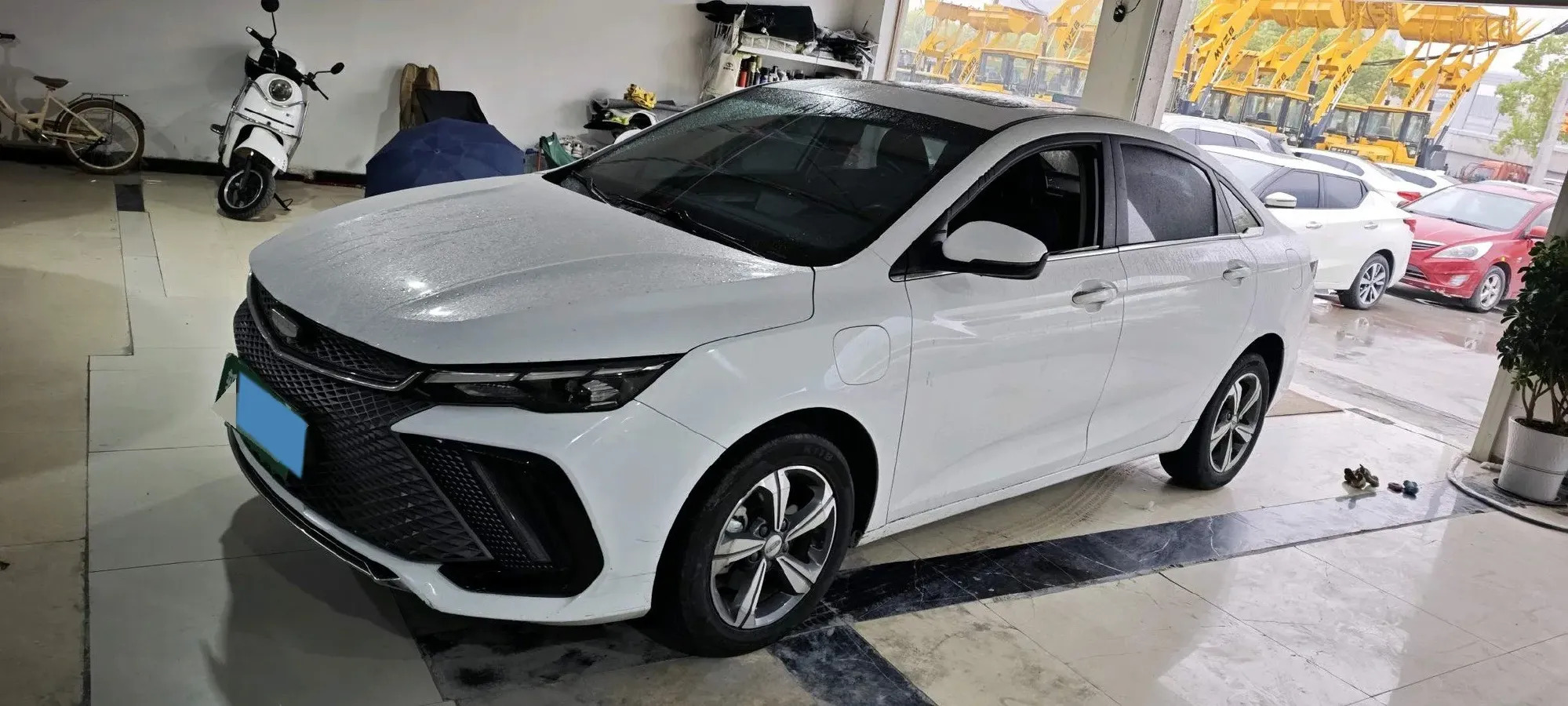 2022 Geely Emgrand L HiP 1.5T 181HP L4 3DHT PHEV 15.5KWH,autocango,china used car exporter,china ev exporter,chinese used car exporter,chinese used ev exporter