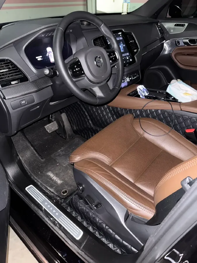 2024 Volvo XC90 2.0T 299HP L4 8AT,autocango,china used car exporter,china ev exporter,chinese used car exporter,chinese used ev exporter