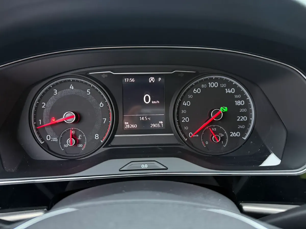 2019 Chevrolet Equinox 1.5T 180HP L4 6AT,autocango,china used car exporter,china ev exporter,chinese used car exporter,chinese used ev exporter