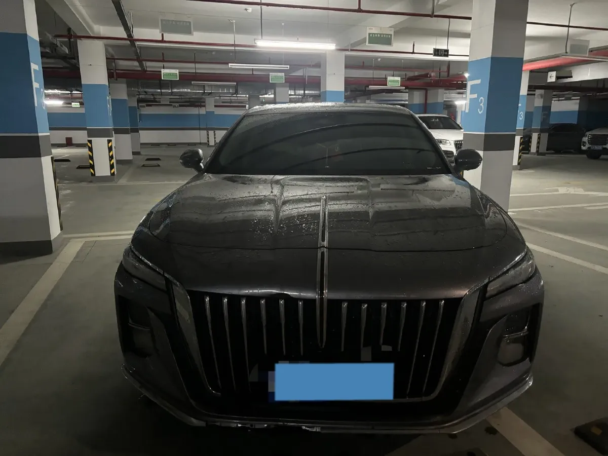 2023 HongQi H5 2.0T 224HP L4 8AT,autocango,china used car exporter,china ev exporter,chinese used car exporter,chinese used ev exporter