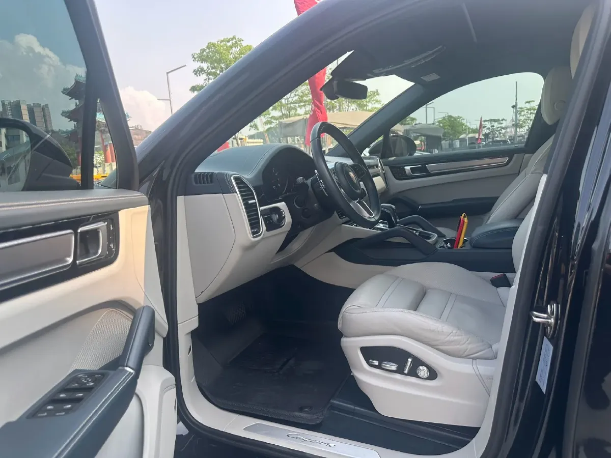 2019 Porsche Cayenne 3.0T 340HP V6 8AT,autocango,china used car exporter,china ev exporter,chinese used car exporter,chinese used ev exporter