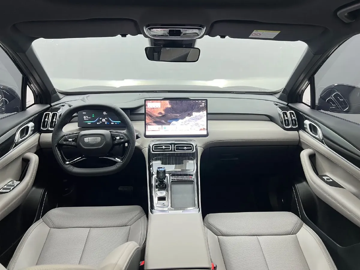 2025 Geely StarRay 1.5T 181HP L4 7DCT,autocango,china used car exporter,china ev exporter,chinese used car exporter,chinese used ev exporter