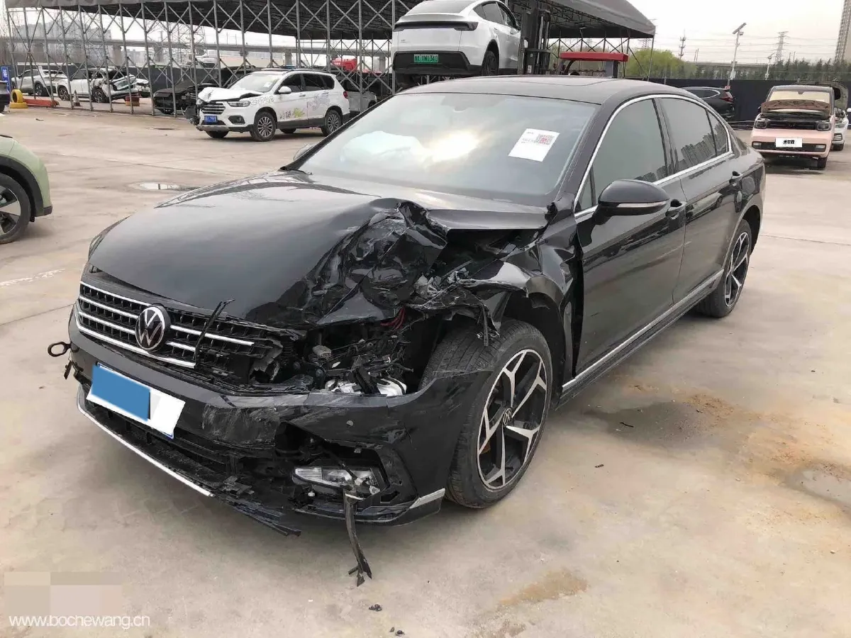 2023 Volkswagen Magotan 2.0T 186HP L4 7DCT,autocango,china used car exporter,china ev exporter,chinese used car exporter,chinese used ev exporter