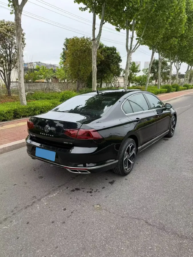 2023 Volkswagen Magotan 2.0T 186HP L4 7DCT,autocango,china used car exporter,china ev exporter,chinese used car exporter,chinese used ev exporter