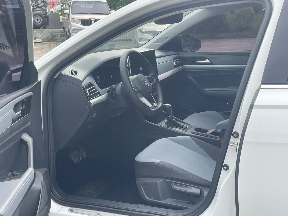 2023 Volkswagen Lavida 1.5L 113HP L4 6AT,autocango,china used car exporter,china ev exporter,chinese used car exporter,chinese used ev exporter