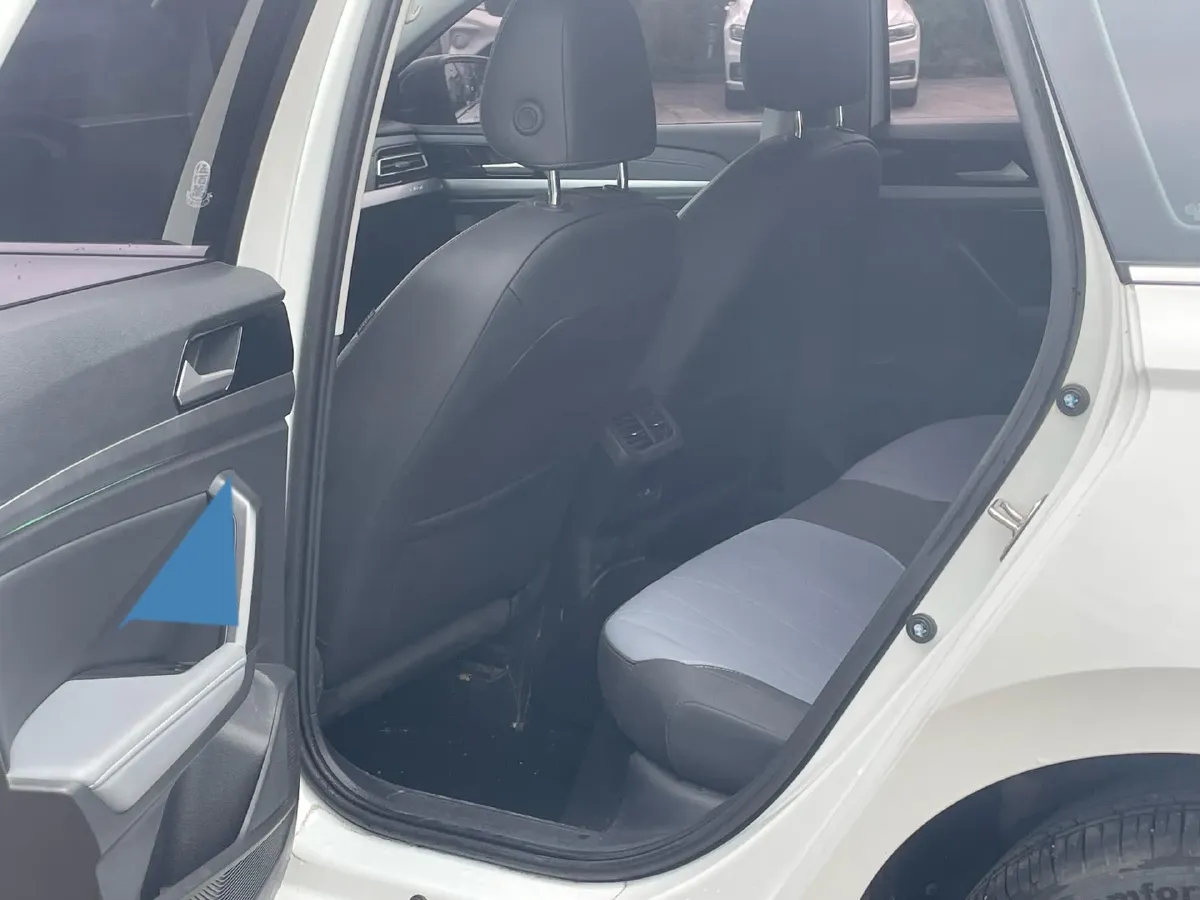 2023 Volkswagen Lavida 1.5L 113HP L4 6AT,autocango,china used car exporter,china ev exporter,chinese used car exporter,chinese used ev exporter