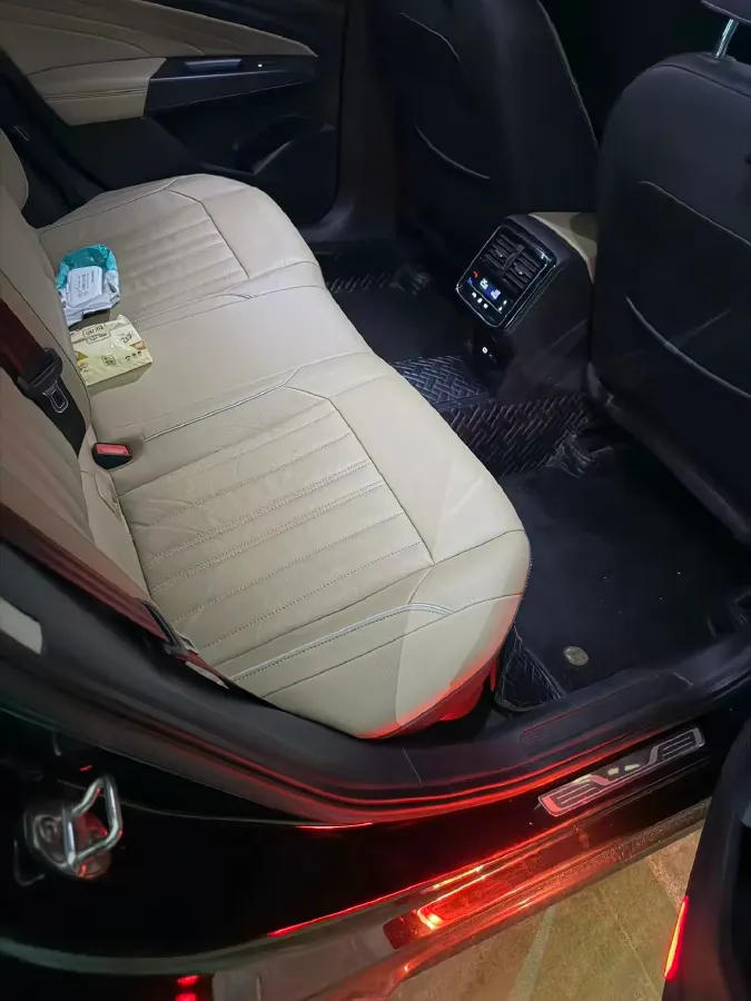 2021 Volkswagen Passat 2.0T 186HP L4 7DCT,autocango,china used car exporter,china ev exporter,chinese used car exporter,chinese used ev exporter