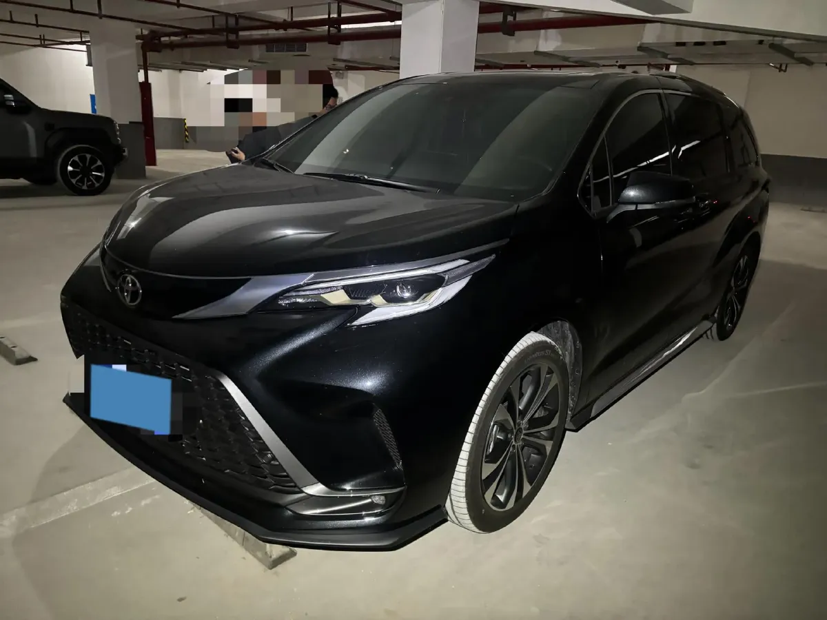 2024 Toyota Granvia 2.5L 189HP L4 E-CVT Hybrid,autocango,china used car exporter,china ev exporter,chinese used car exporter,chinese used ev exporter