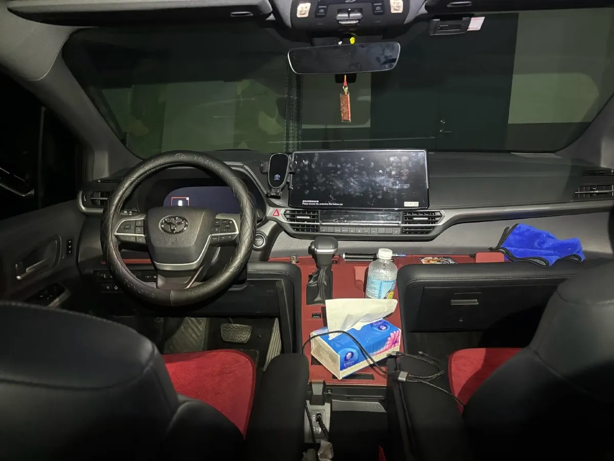 2024 Toyota Granvia 2.5L 189HP L4 E-CVT Hybrid,autocango,china used car exporter,china ev exporter,chinese used car exporter,chinese used ev exporter