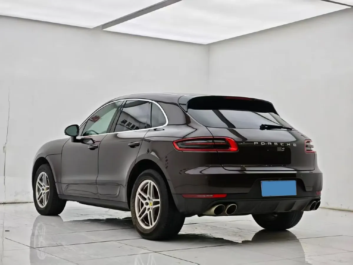 2018 Nissan Patrol 4.0L 279HP V6 7AT,autocango,china used car exporter,china ev exporter,chinese used car exporter,chinese used ev exporter