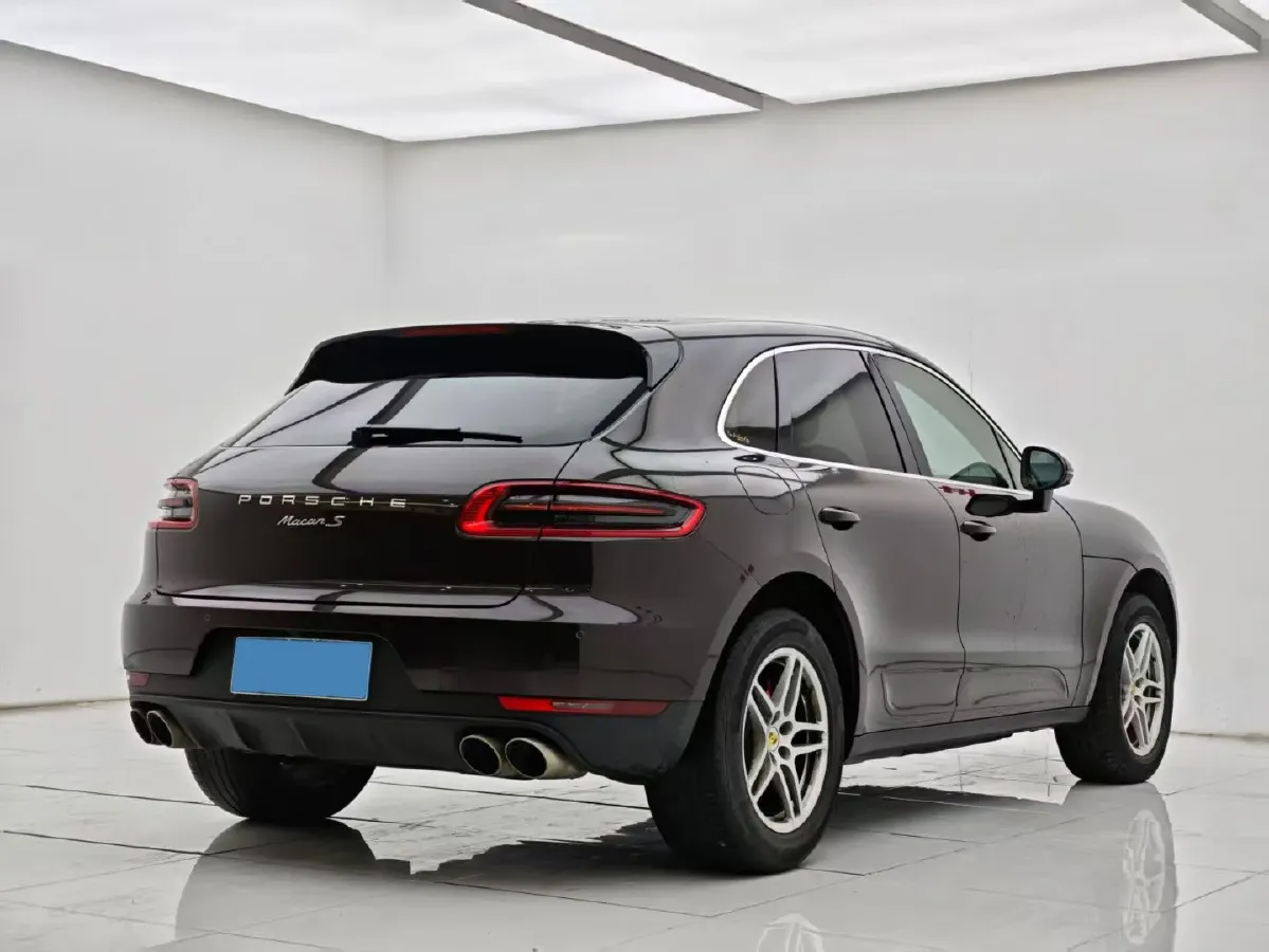 2018 Nissan Patrol 4.0L 279HP V6 7AT,autocango,china used car exporter,china ev exporter,chinese used car exporter,chinese used ev exporter