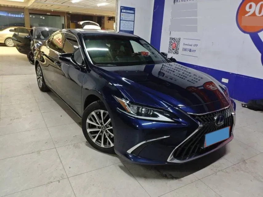 2022 Lexus ES 2.0L 173HP L4 CVT,autocango,china used car exporter,china ev exporter,chinese used car exporter,chinese used ev exporter