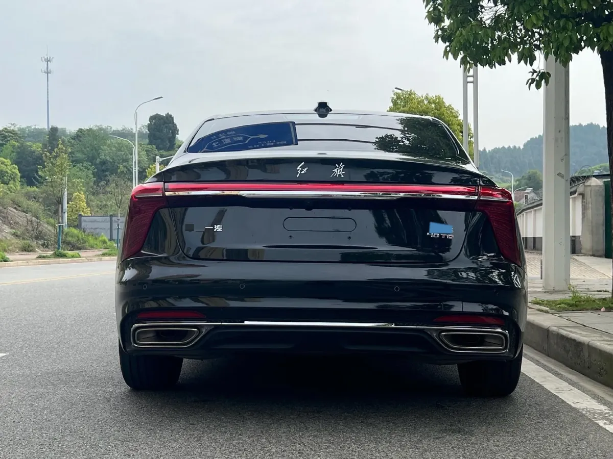 2023 HongQi H5 2.0T 224HP L4 8AT,autocango,china used car exporter,china ev exporter,chinese used car exporter,chinese used ev exporter