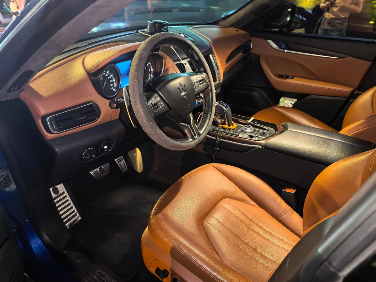 2018 Maserati Ghibli 3.0T 350HP V6 8AT,autocango,china used car exporter,china ev exporter,chinese used car exporter,chinese used ev exporter