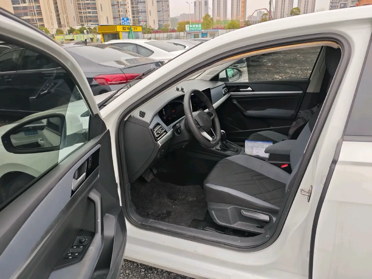 2023 Volkswagen Lavida 1.5L 113HP L4 6AT,autocango,china used car exporter,china ev exporter,chinese used car exporter,chinese used ev exporter