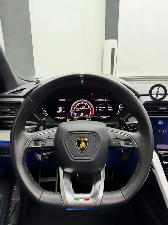 2021 Lamborghini Urus 4.0T 641HP V8 8AT,autocango,china used car exporter,china ev exporter,chinese used car exporter,chinese used ev exporter